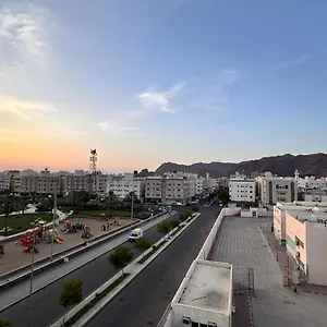 احجز هنا